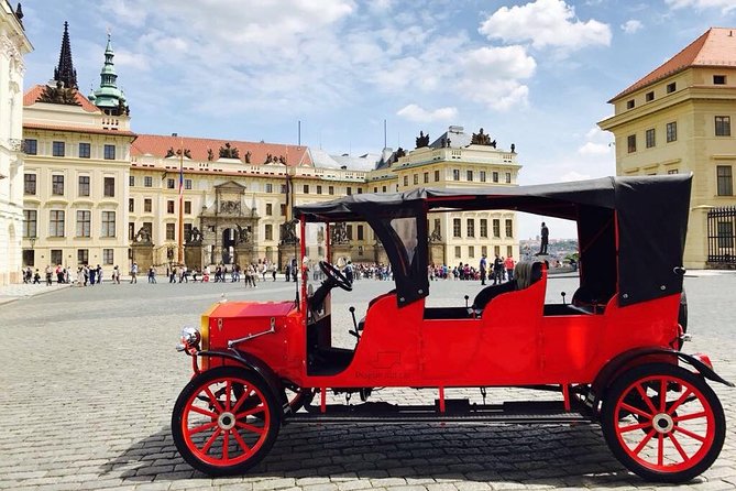 1,5 hour oldtimer convertible Prague sightseeing tour - Driver Storytelling, Routes That Avoid Hassle, and Audio Reality
