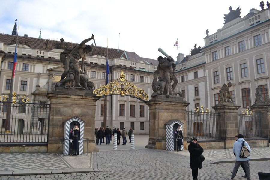 3-Hour Prague Castle & Interiors Tour - Royal Palace: where your guide turns rooms into a story