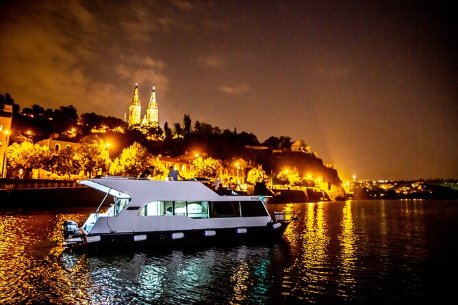 3 Hours Prague Private Boat Cruise Beer or Prosecco Unlimited - What about food, snacks, and the corkage rule?