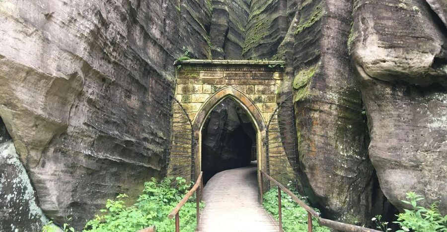 Adršpach: The Chronicles of Narnia Tour with Guide - Why Adršpach Feels Like Narnia, Not a Tourist Trap