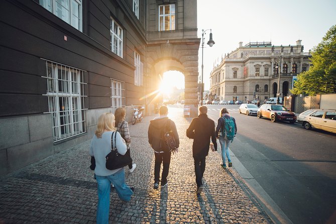 Alchemy and Mysteries of Prague Castle Walking Tour - Who this tour suits best