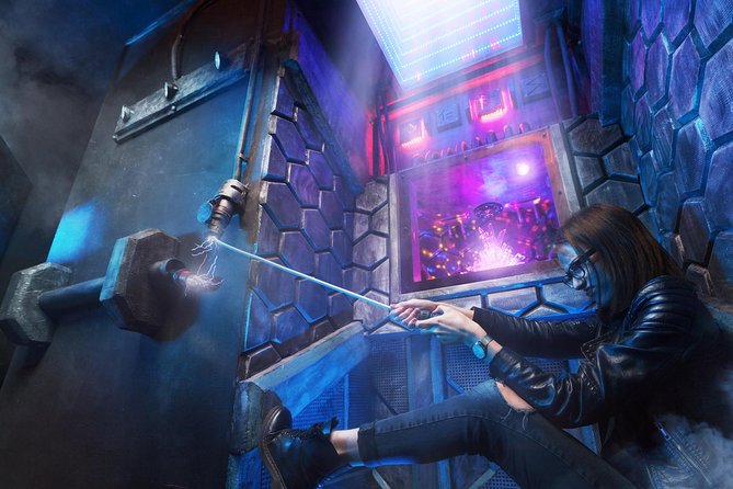 Apocalypse Zombie 2213 Escape Game in Prague - Questerland in Prague: what the start feels like
