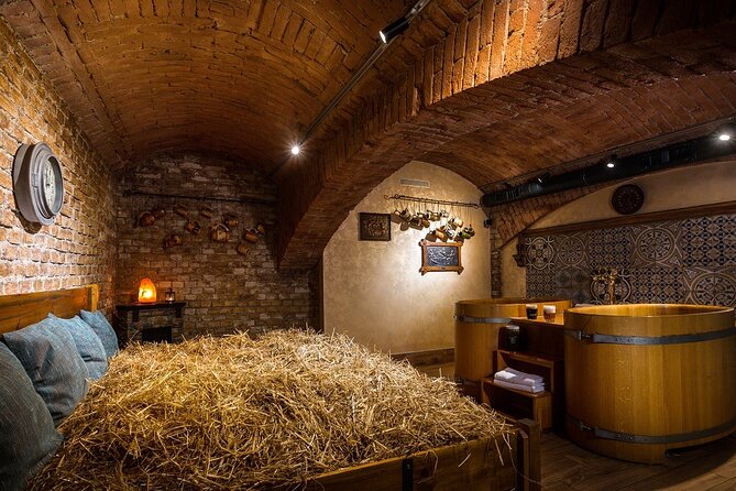 Beer bath Spa for 2 people/ 1 tub - 1,5 hour Activity in Prague - Timing tips: how to place this in your Prague day