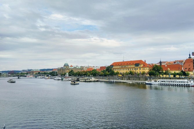 Big scooter tour of Prague, for two (audio guide) - Who this scooter tour suits best, and who might feel let down
