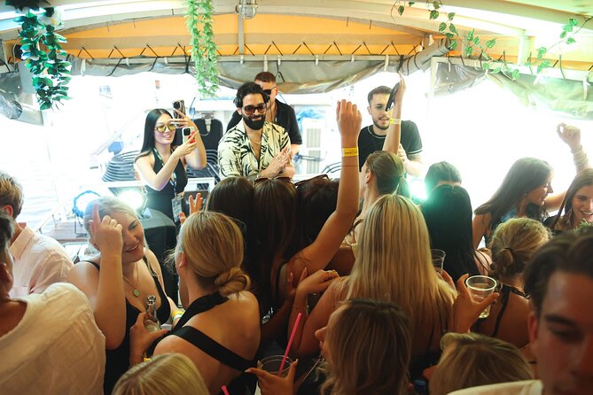 Boat Party + Epic Club After Party - Who This Boat Party Suits Best