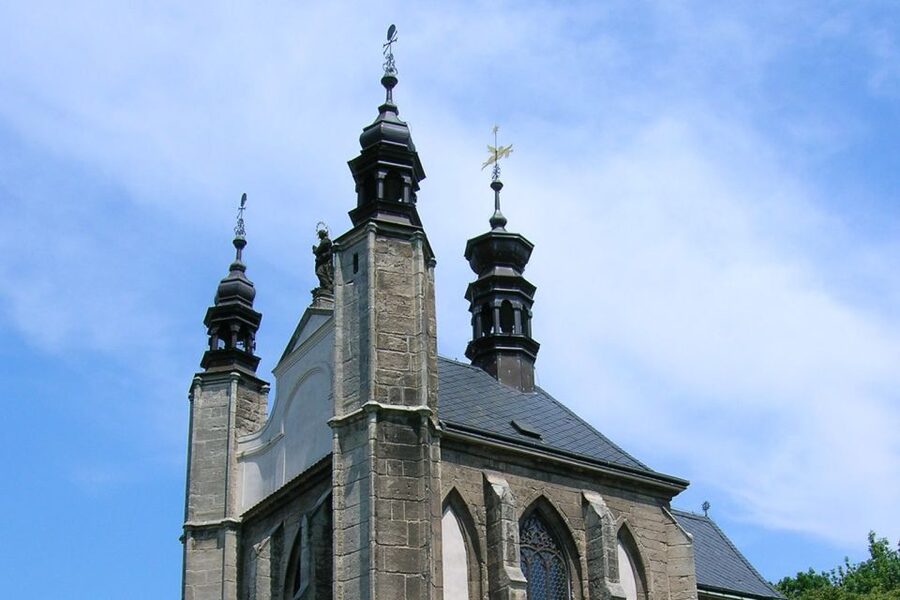 Bone Church and Kutna Hora Private Tour from Prague - Kutná Hora walking tour: getting your bearings and seeing more than monuments