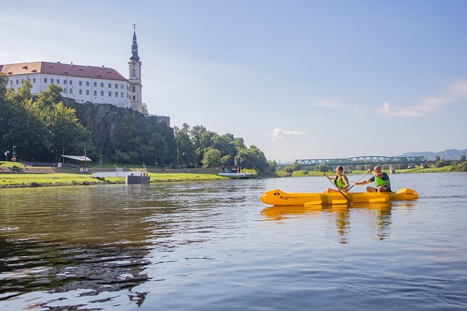 Canoeing on the Elbe river and Bike rental from Děčín to Schmilka - Returning bikes by 6 pm: keep the deadline, avoid the late fee