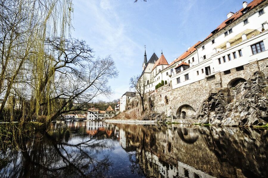 Český Krumlov - FULL DAY TRIP WITH LIVE GUIDE - Český Krumlov town walk: 300-plus preserved houses and the Rozmberk story
