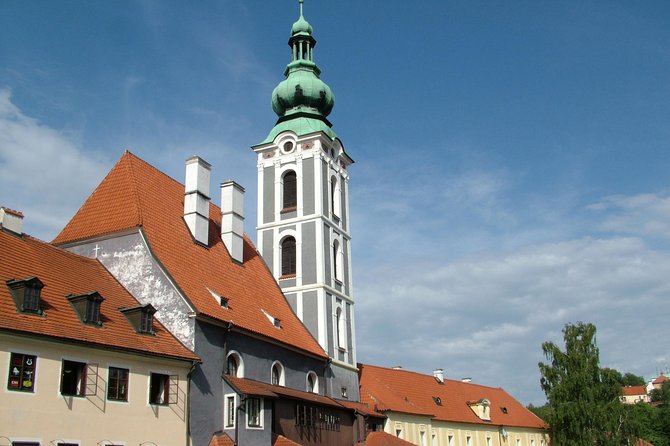 Cesky Krumlov Old Town Private Walking Tour - Price and value: is $126.50 per person worth it?