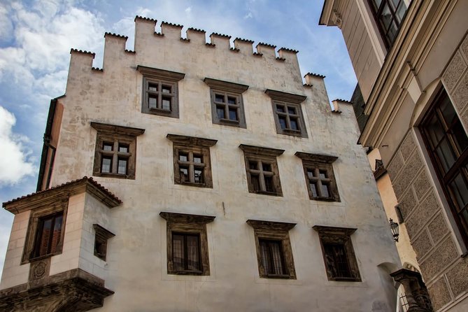 Cesky Krumlov Private day trip from Prague with Lunch and Castle admission - Lunch in a medieval setting, with snacks and a real Czech plate