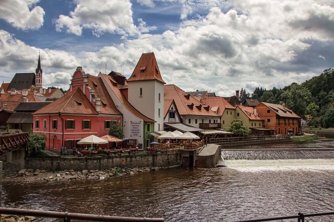 Cesky Krumlov Private day trip from Prague with Lunch and Castle admission - Return-route castles: Hluboka and Konopiste as optional add-ons