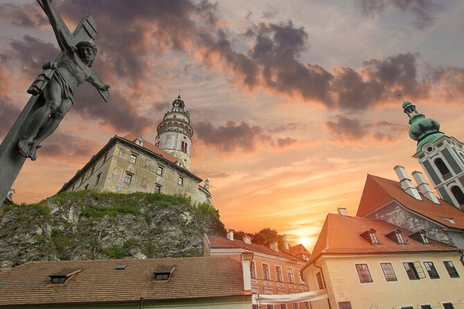 Cesky Krumlov Scavenger Hunt & Highlights Self Guided Audio Tour - When this Cesky Krumlov scavenger hunt is a perfect match