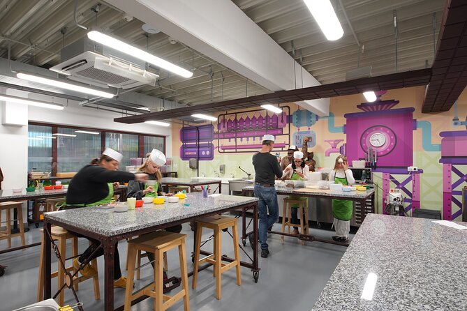 Chocotopia Visit + Workshop - The Workshop: Make One Thing, Take Home 250 to 300 g