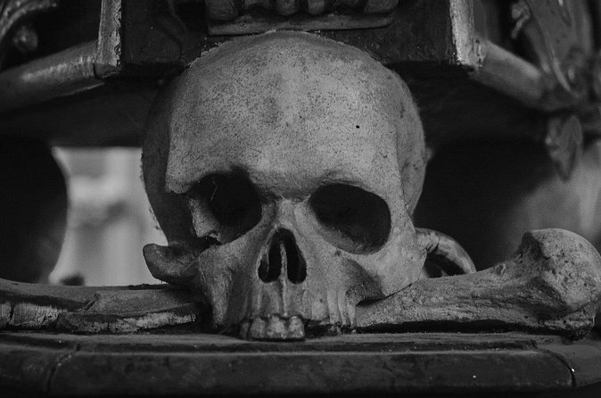 Church of Bones & UNESCO Silver Town Kutná Hora: Private Tour - Timing and Pace Across Roughly Six Hours