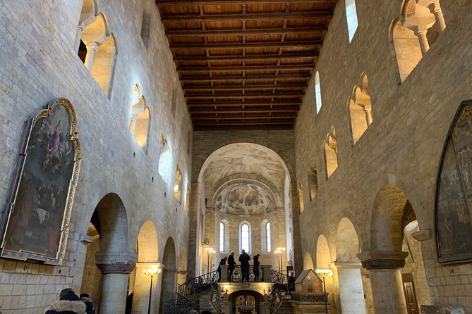 Complete Prague Castle Tour (Tickets to Interiors Included) - Guides, group size, and how the story actually lands