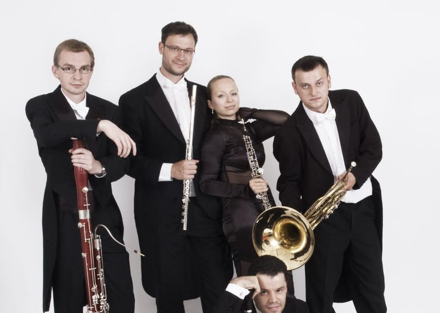 Concert in the Rudolfinum - MOZART, VIVALDI, SMETANA - Who should book this Prague concert