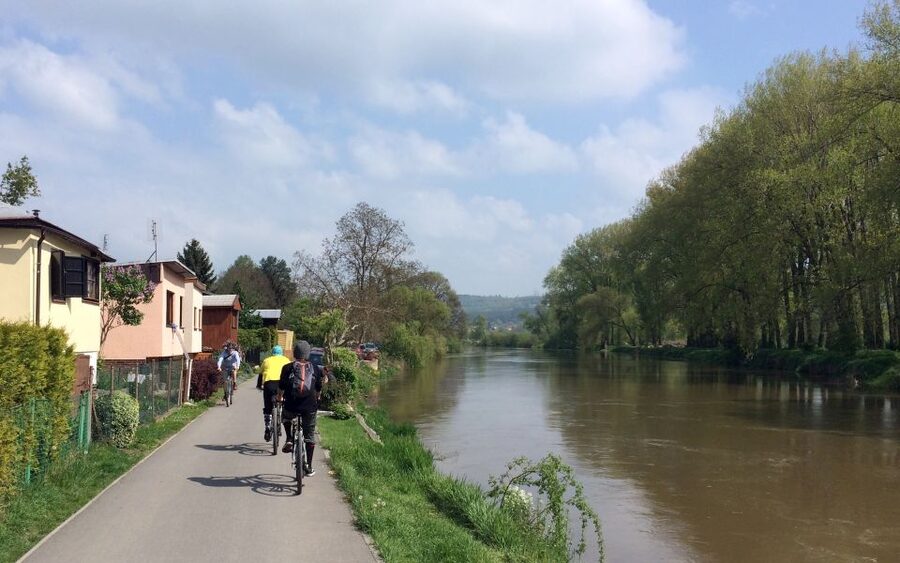 Coutryside bike tour to Karlstejn Castle. - Key Things I’d Watch Before Booking