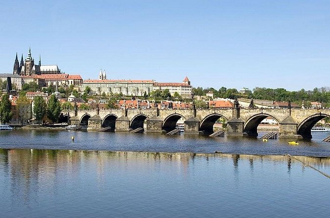 Crowd Free Prague : Early Morning City Private Walking Tour - Old Town Square and the Astronomical Clock: see the show, then breathe