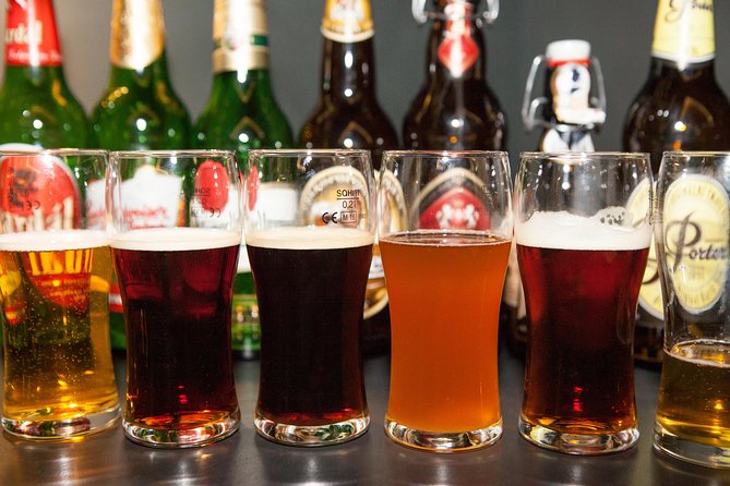 Czech Beer Tasting Experience - Finding the meeting point near Týnská, ending near Štupartská