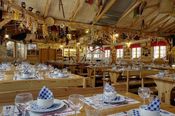 Czech Traditional Folklore Show including Dinner and Transport - Price and value in Prague: what $181.92 covers