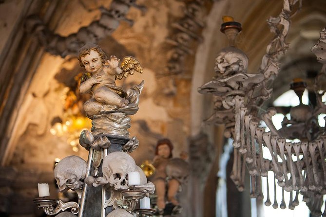 Day Trip to Kutná Hora by train from Prague - Timing, train reliability, and what to do if schedules slip