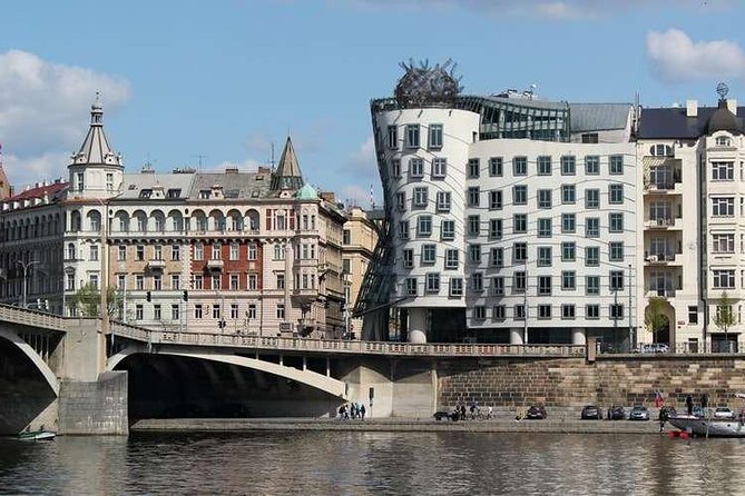 Discover Prague’s most Photogenic Spots with a Local - Key highlights you will actually use