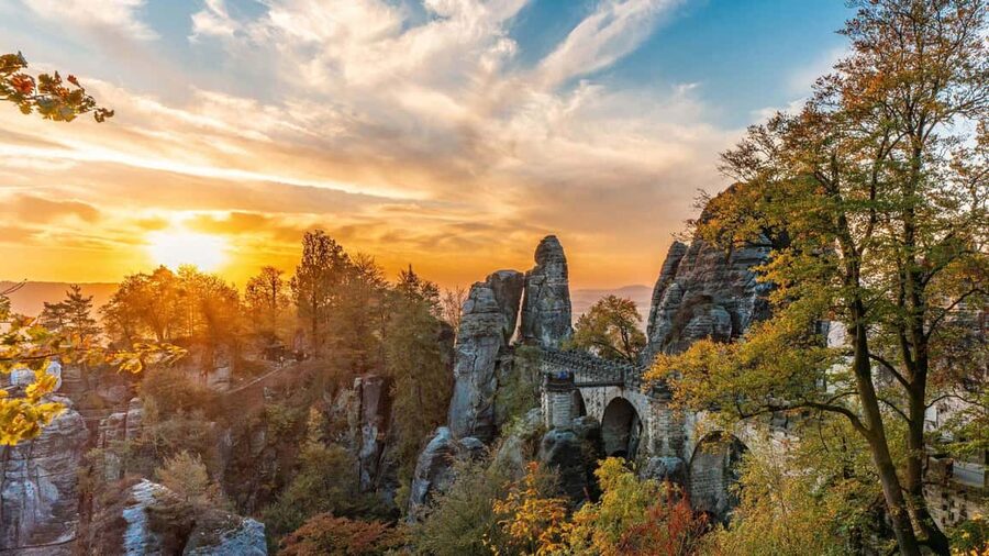 Dresden: Bohemian and Saxon Switzerland Small Group Tour - Bastei Bridge before the crowds get serious