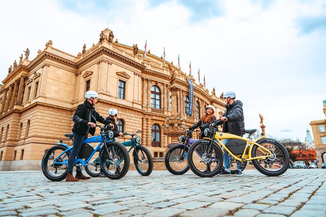 E-BIKE TOUR: 10 Must-See Landmarks & Viewpoints in Prague 1-8per. - Charles Bridge to Prague Venice: river views without the guesswork