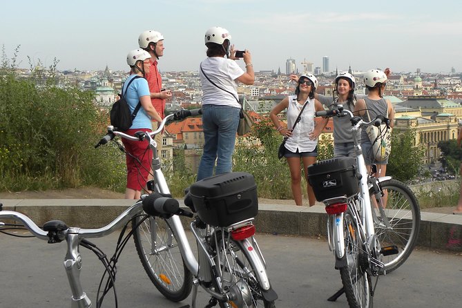 Ebike Prague Tour - Stop 2: Letna Park, where the city looks like a model