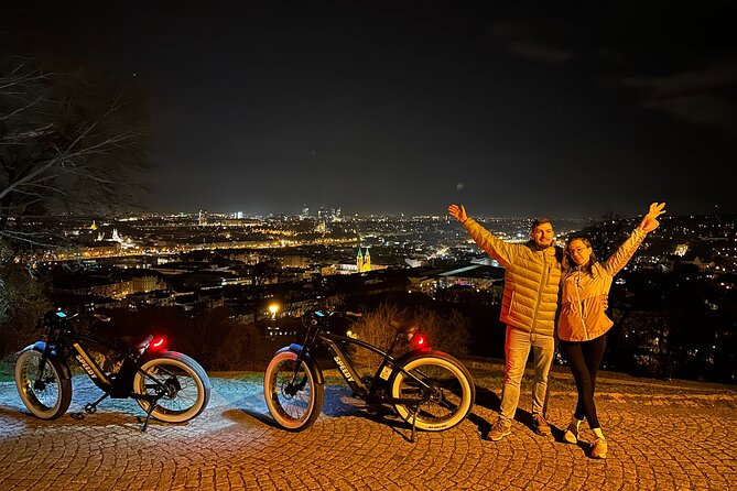 Ebike tour in Prague - Express Tour - Letná viewpoint to Charles Bridge: five bridges in one line