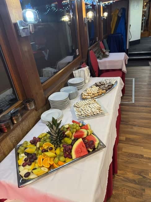 Evening cruise through Prague with 3-course served menu - Meeting point, boarding flow, and how to get there without stress