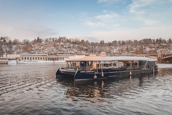 Evening Eco Cruise With a Glass of Prosecco in Bohemia - Boarding, mobile ticket, and how to avoid a last-minute scramble