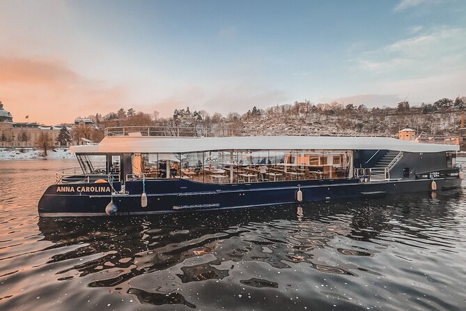 Evening Eco Cruise With a Glass of Prosecco in Bohemia - Prosecco on arrival: a small luxury that changes the vibe