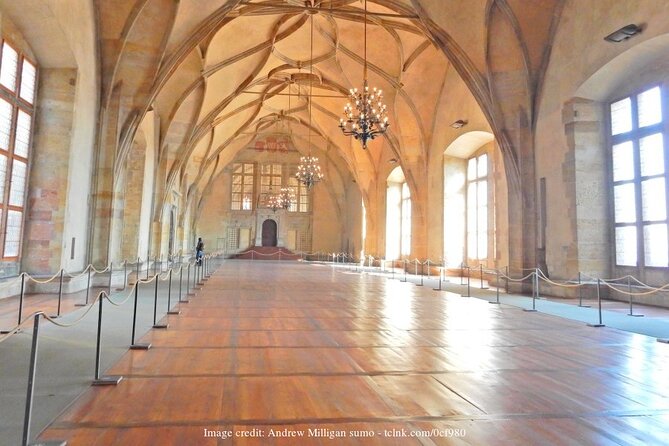 Explore the Historic Prague Castle: Private Half-Day Walking Tour - St. Vitus Cathedral: Coronations and the Tomb of Saint Wenceslaus