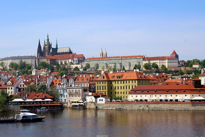 Explore the Historic Prague Castle: Private Half-Day Walking Tour - Golden Lane: A Quiet Stroll With a People-First Feeling