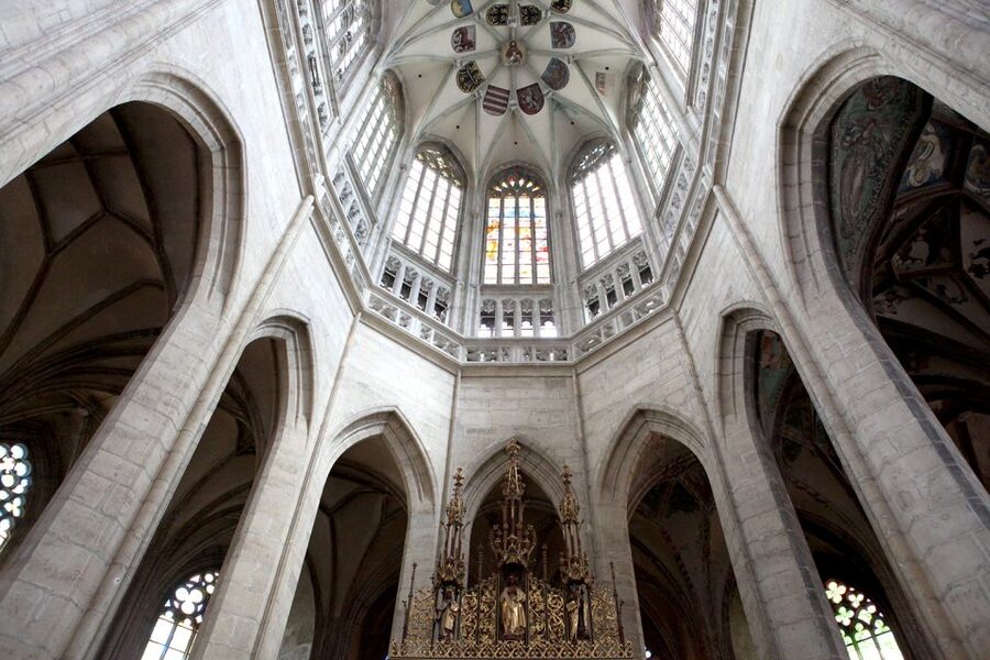 From Prague: Kutna Hora and Bone Chapel Tour - UNESCO Kutná Hora center: where late Gothic and Baroque meet practical walking