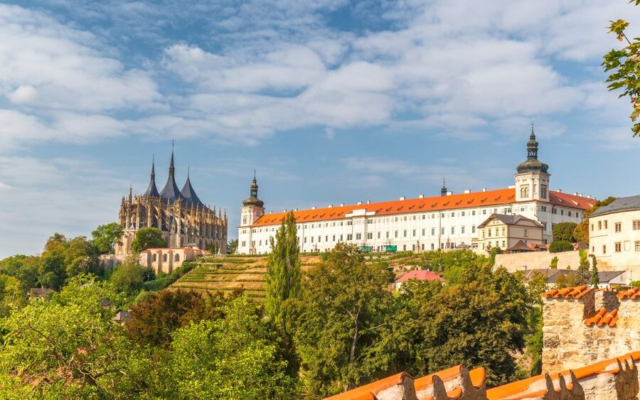 From Prague: Kutná Hora Day Excursion with Bone Church - Key takeaways before you go