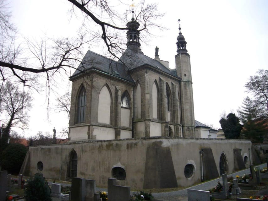 From Prague: Kutna Hora private Day Tour by car - Kutná Hora in one day, why it works from Prague