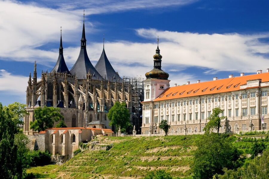 From Prague: Kutná Hora, St.Barbara’s Church, Sedlec Ossuary - Key things that make this day trip special
