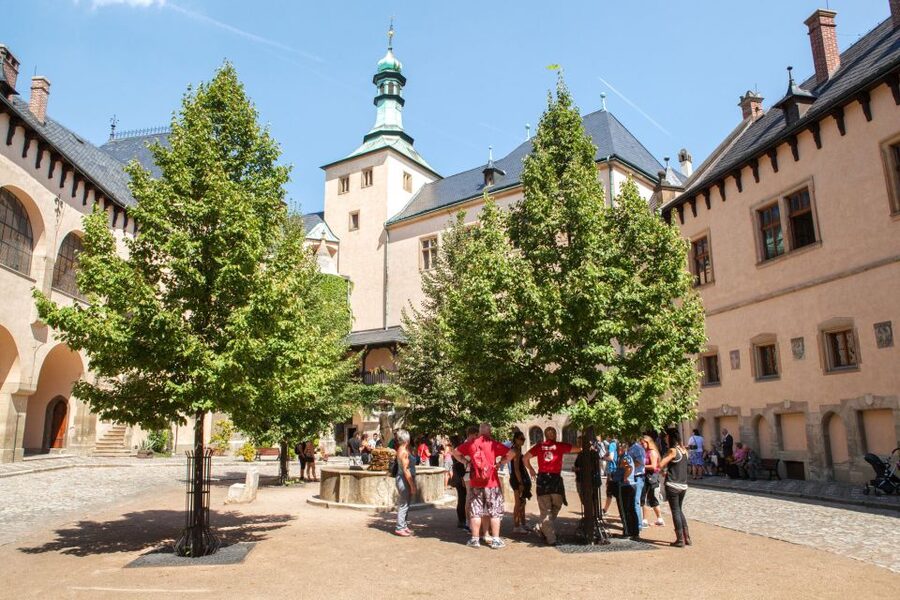 From Prague: Kutna Hora UNESCO Site Tour with Bone Chapel - Hussite Wars context and the town’s rivalry with Prague