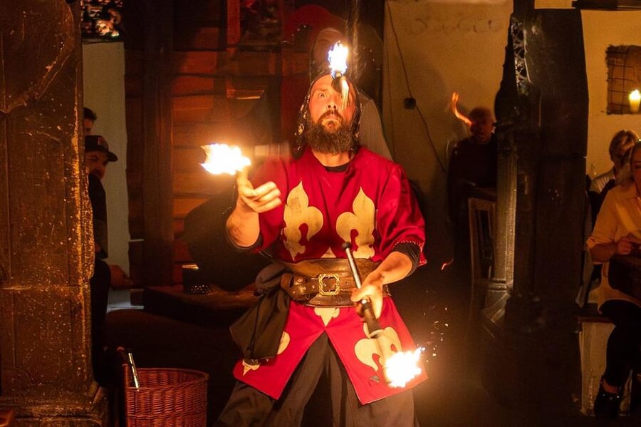From Prague: Medieval Dinner, Show, Castle and Brewery - Should you book the Prague to Dětenice medieval dinner and show?