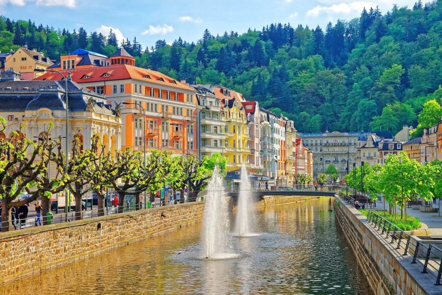 From Prague: One day trip to Karlovy Vary - Why Karlovy Vary Works as a Prague Day Trip