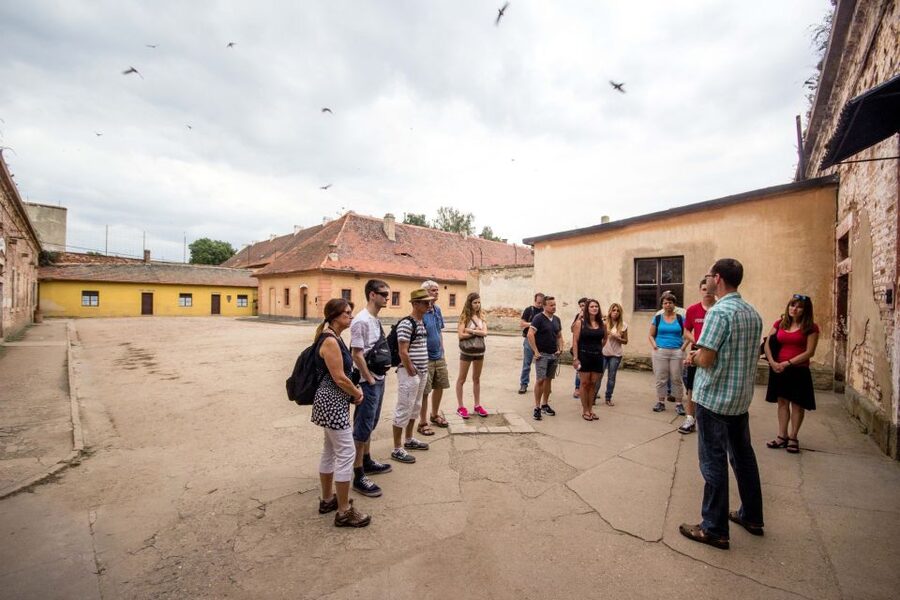 From Prague: Terezin Concentration Camp Tour - The 5-hour schedule: transport, guided time, and when it feels tight