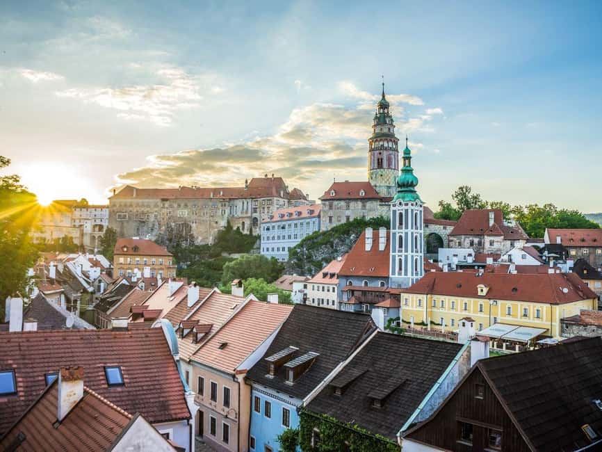From Prague to Český Krumlov in a small group, with fun incl - Key things I’d make sure you notice