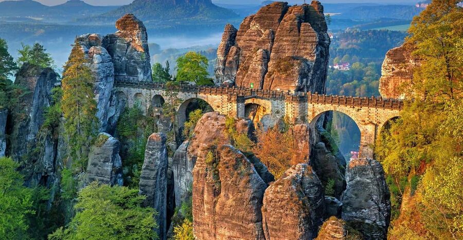 From Prague: Tour to Saxon and Bohemian Switzerland - Prague to Saxon and Bohemian Switzerland, two parks that feel like one world