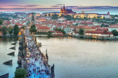 From Vienna: Full-Day Trip to Prague
