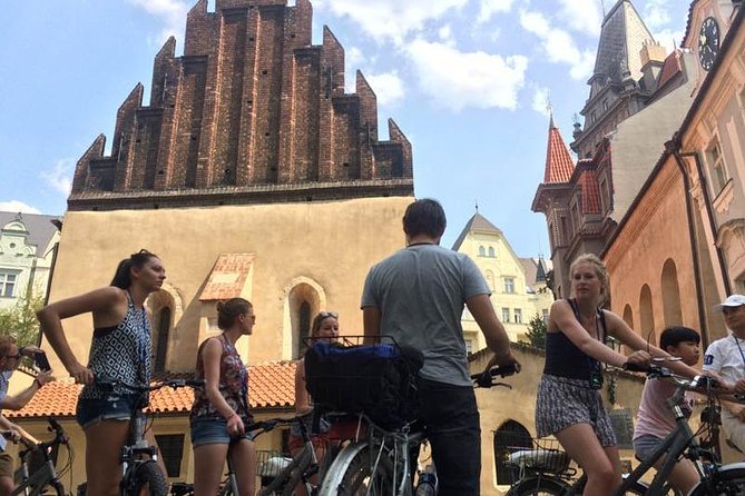 Full-Day All-in-One Bike Tour of Prague (private small group) - Bikes, comfort, and why the included gear matters