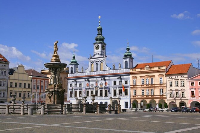 Full Day Cesky Krumlov Private Tour from Prague - Private-only Cesky Krumlov, with transport that actually helps