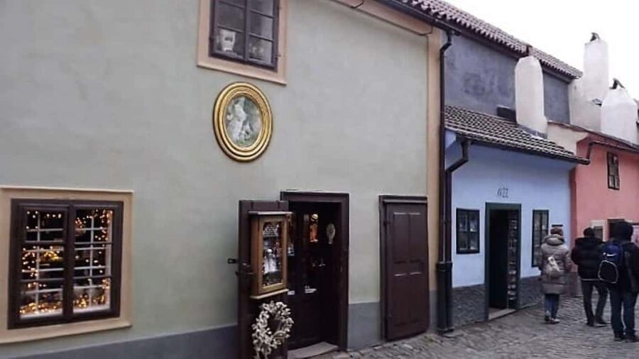Get&Go:Prague Castle Ticket & E-Guide with Discount Vouchers - Discounts That Can Actually Improve Your Day
