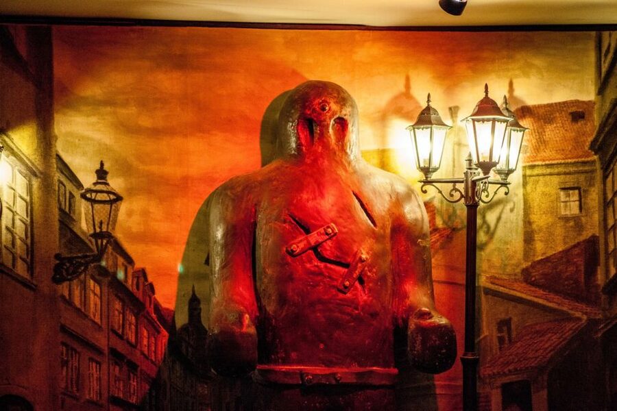Ghost Walking Tour of Prague - The Jewish Quarter and the old Jewish cemetery stop: where the tone gets serious